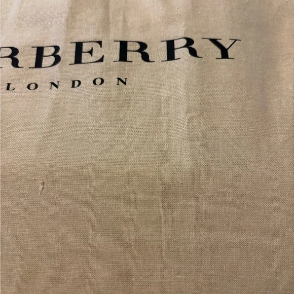 Burberry blue label Tote Bag with Signature Design with COA dust bag - Picture 4 of 17